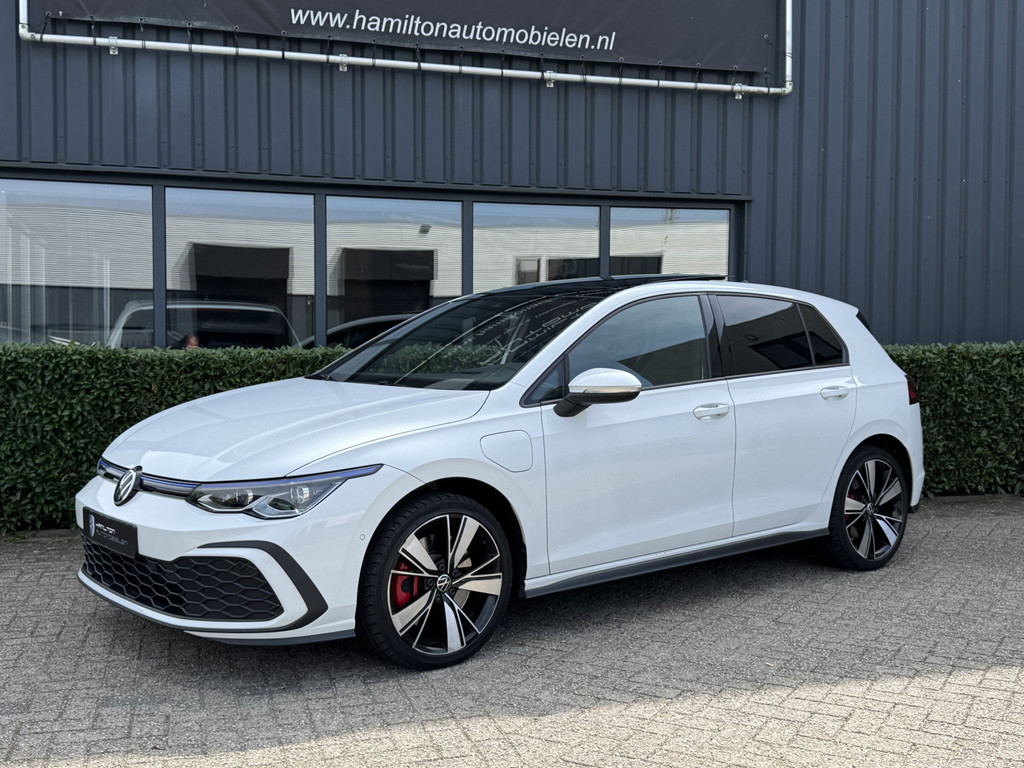 Volkswagen Golf 8 GTE 1.4 TSI 245pk DSG / Aut. E-Hybrid 52860995-2.jpg | Hamilton Automobielen