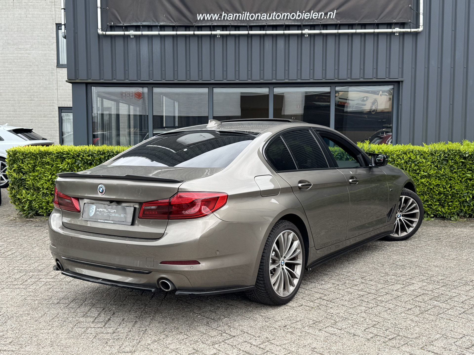 BMW 5 Serie 530i High Executive Luxury Line 53619934-1.jpg | Hamilton Automobielen