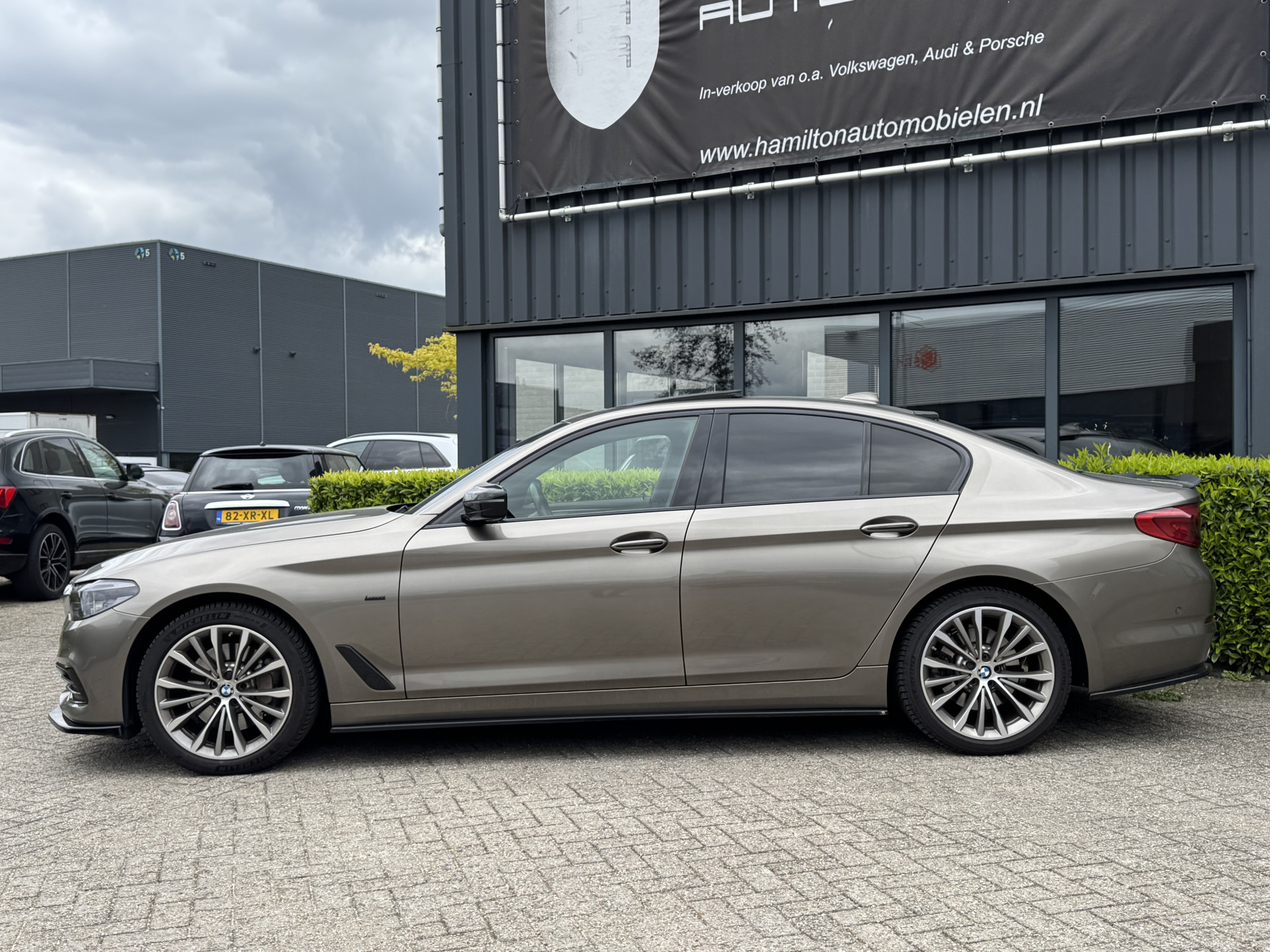 BMW 5 Serie 530i High Executive Luxury Line 53619934-3.jpg | Hamilton Automobielen