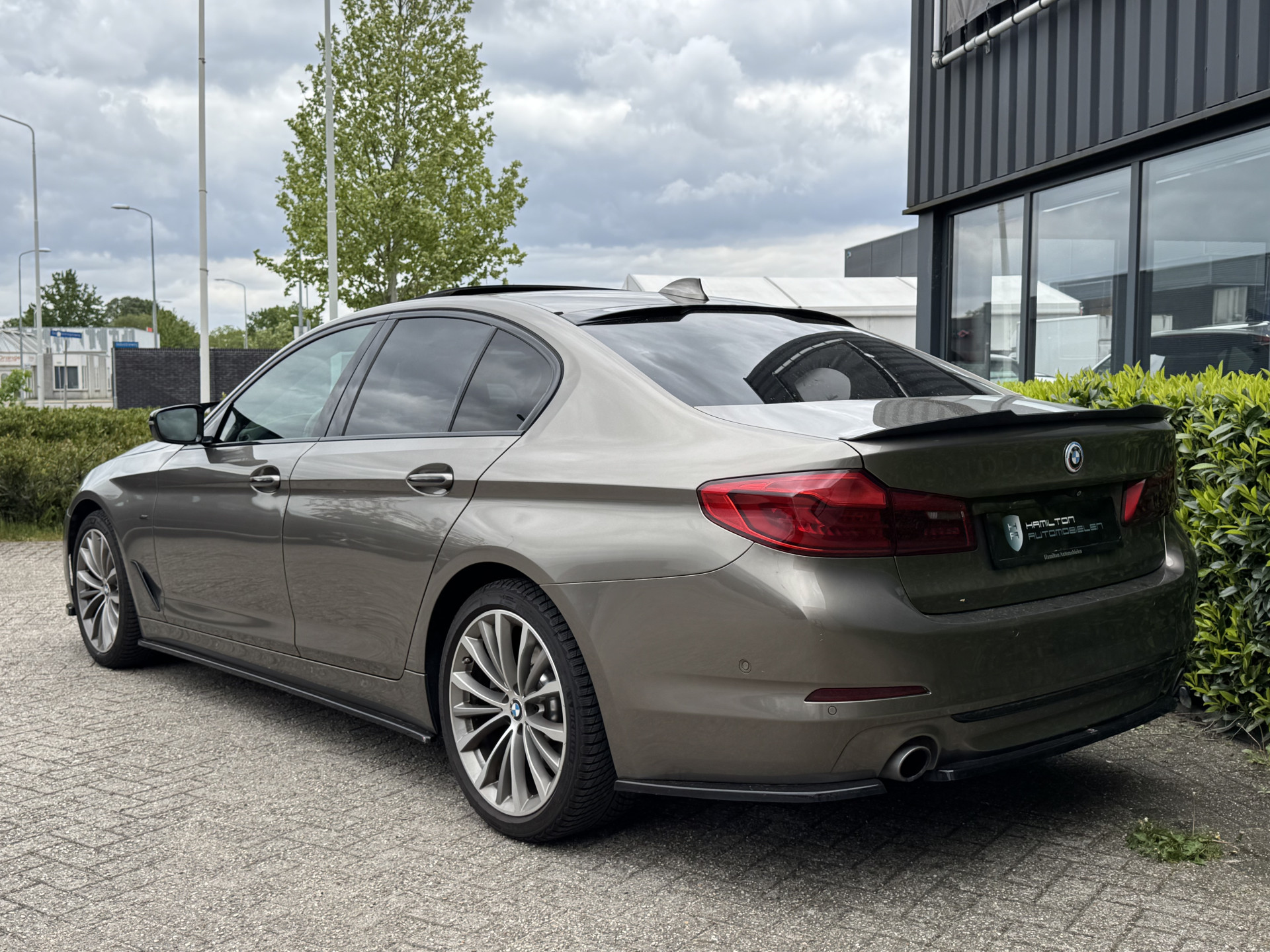 BMW 5 Serie 530i High Executive Luxury Line 53619934-4.jpg | Hamilton Automobielen