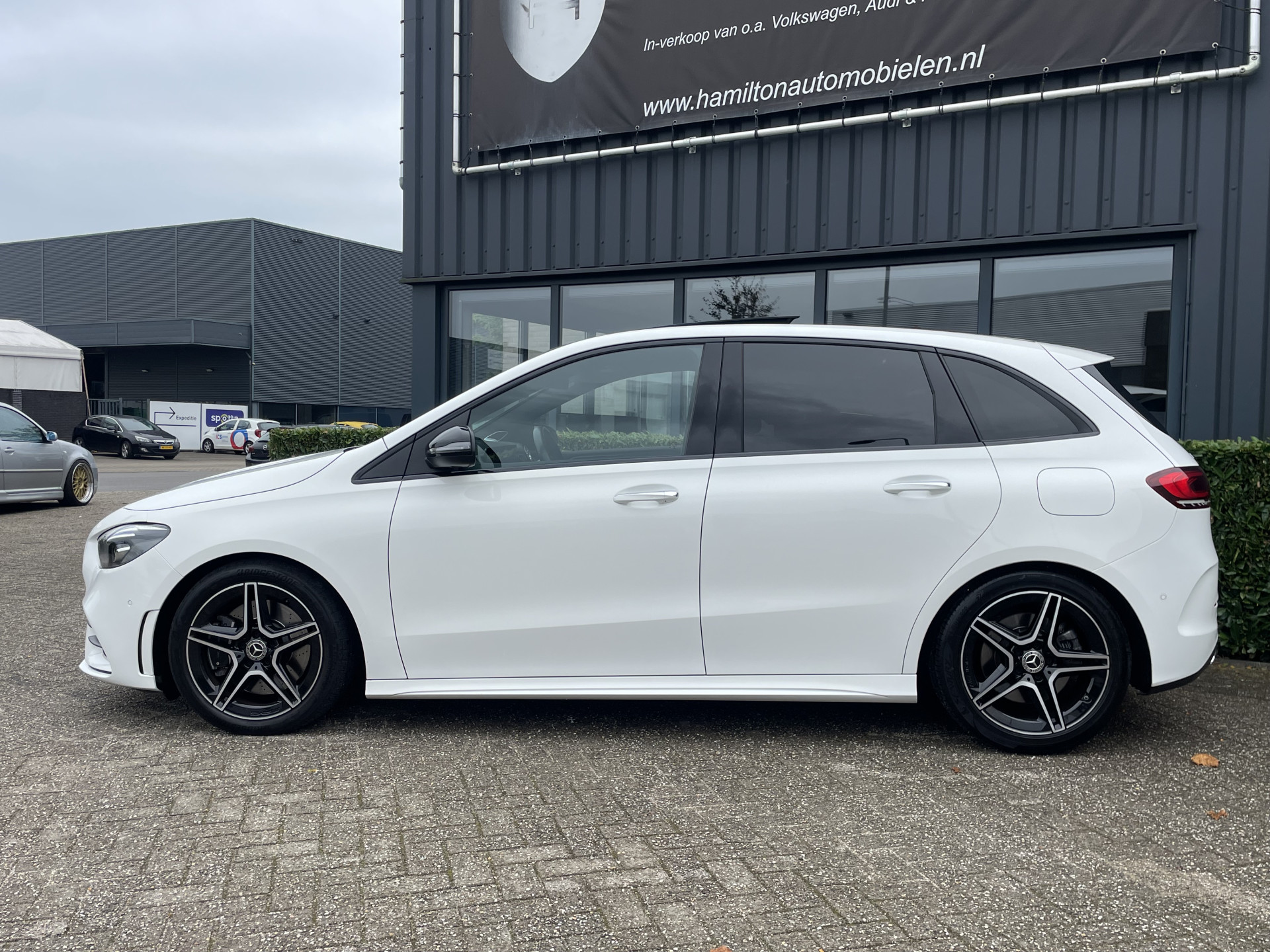 Mercedes-Benz B-Klasse B 250 225pk Aut. AMG Pakket Premium Plus 53633840-3.jpg | Hamilton Automobielen